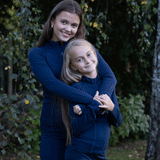 Violet yogabukse i merinoull og bambus, midnight navy